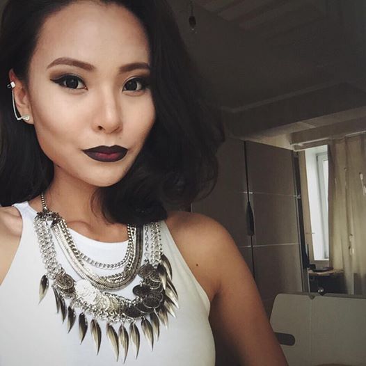 Х.Намууны “шинэ төрх” овортой харагдуулав уу